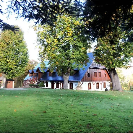 Pod Lipami Maison d'hôtes Jagniątków