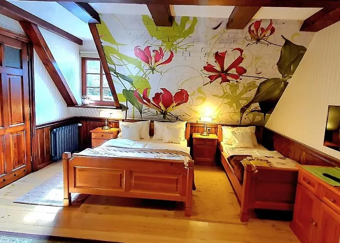 Pod Lipami Гостевой дом Jagniatkow