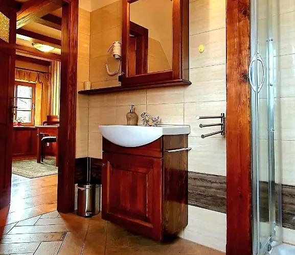 Pod Lipami Jagniatkow